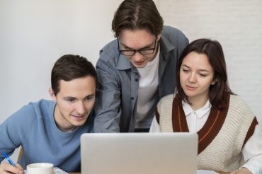classmates-learning-together-group-study